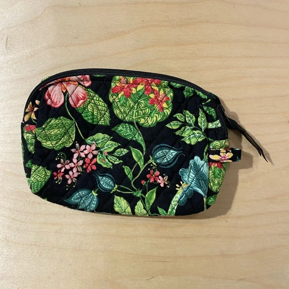 Vera Bradley Floral Black Quilted Women's Make up Bag (QD)